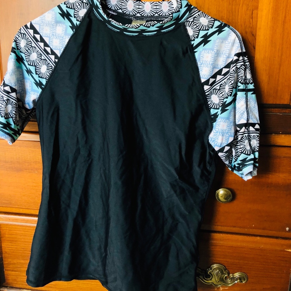 swimming top